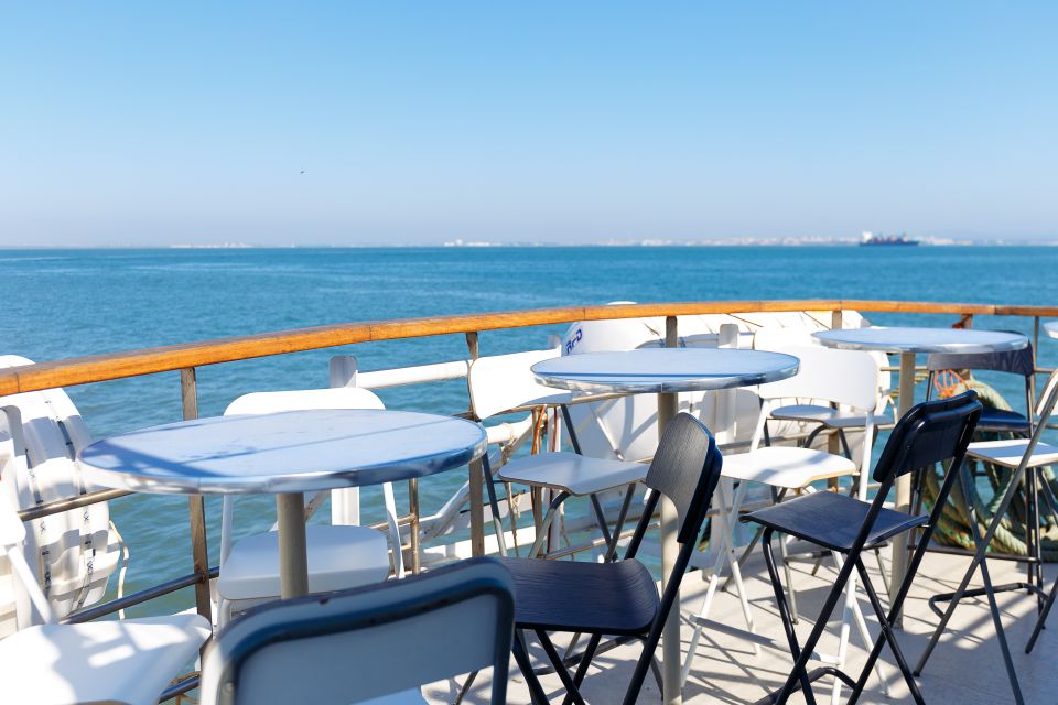 Lisbon: Tagus River Cruise With Brunch - Blue Cruises Comfort and Sundeck Rules (First 52 Seats)