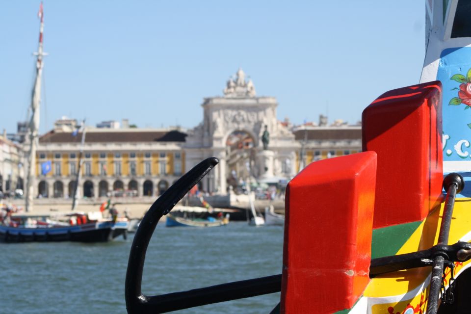 Lisbon: Tagus River Sunset Cruise in a Traditional Vessel - Getting to Terreiro do Paço and finding ticket office number 8