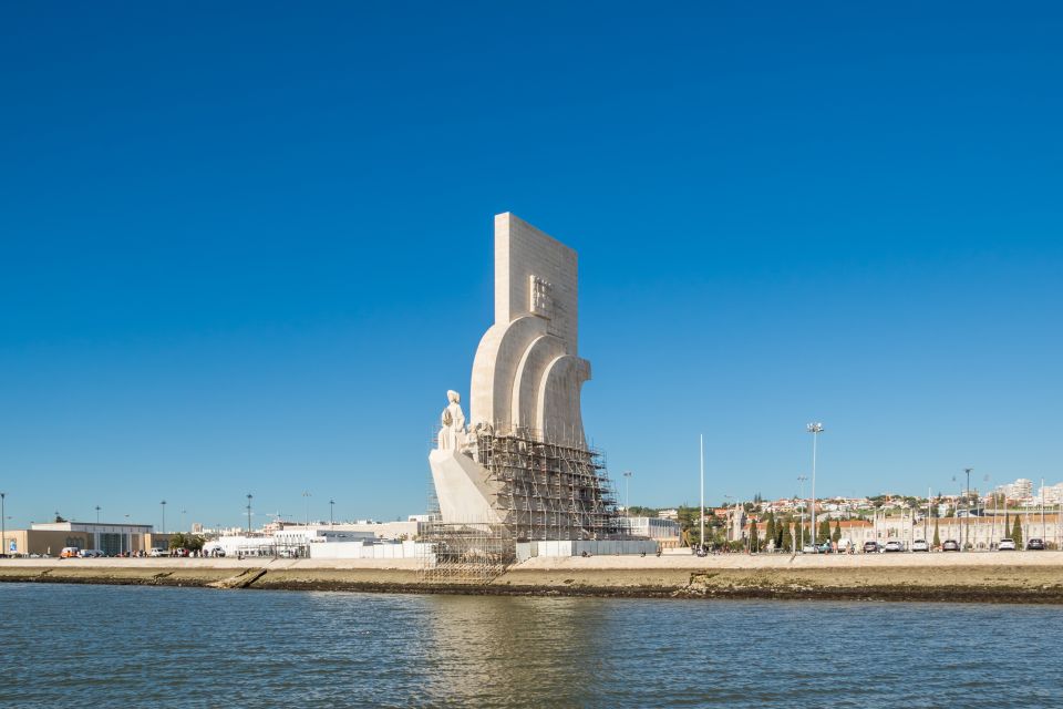 Lisbon: Tagus River Yellow Boat Cruise - Audio guide reality check: languages, announcements, and expectations