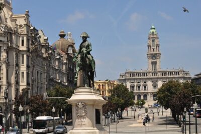 Lisbon to Porto or Porto to Lisbon private transfer - Getting Picked Up Right Where You Are Staying