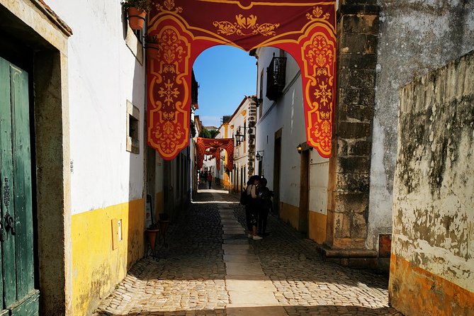 Lisbon to Porto Up To 5 Stops Óbidos Nazaré Fátima Coimbra Aveiro - Fátima: Two Basilicas, Daily Mass Option, and Time to Breathe