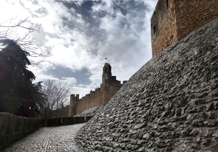 Lisbon: Tomar, Batalha, and Alcobaça Monasteries Tour - What to Bring (and What to Skip)