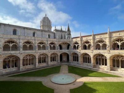 Lisbon: Tour of Belem and Jerónimos Monastery - The Belém pastry stop: optional, but strategically placed