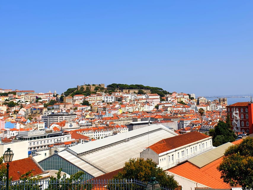Lisbon: Tuk Tuk 2H Tour Lisbon with a Old Timer - Teatro Romano Museum: Roman ruins in modern Lisbon