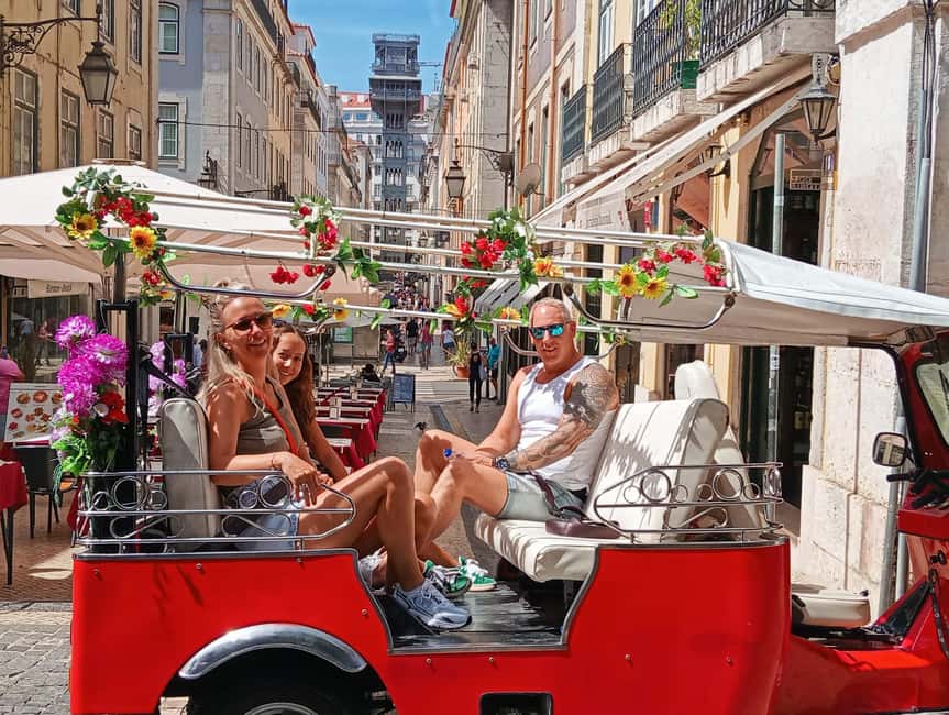 Lisbon: Tuk-Tuk Tour Historical Alfama old town private tour - Church of Saint Anthony of Lisbon: a stop for details, not long lines