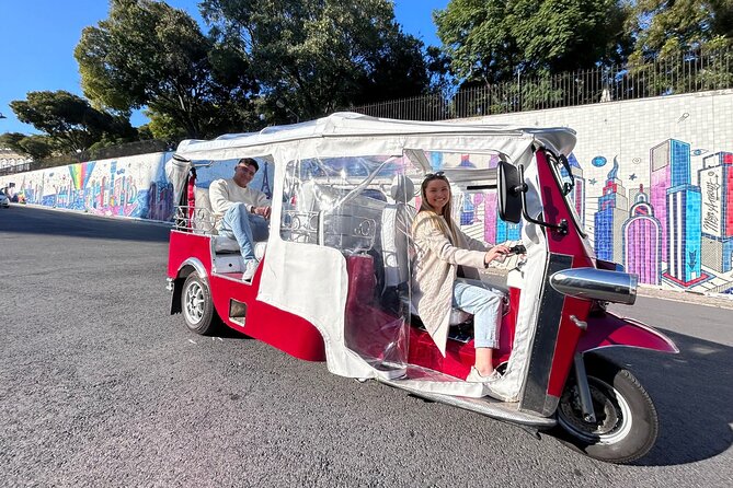 Lisbon Tuktuk Tour With Pickup - Portas do Sol and Chiado: A Short Stop with Big Energy
