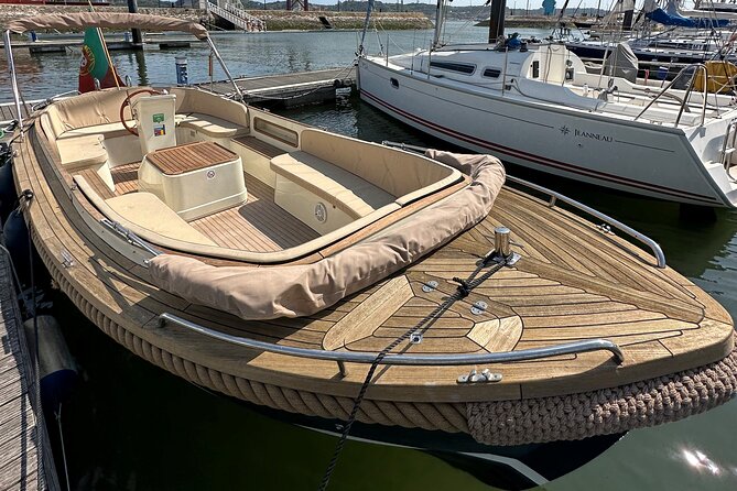 Lisbon – Vinho Verde Wine Premium Boat Experience - MAAT Museum and Central Tejo: Modern Lines Next to Old Power