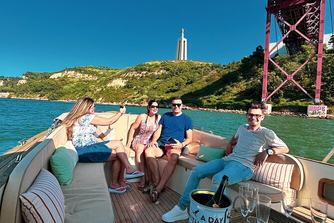 Lisbon – Vinho Verde Wine Premium Boat Experience - Suspension Bridge Passes: The Golden Gate Vibe, But Very Lisbon