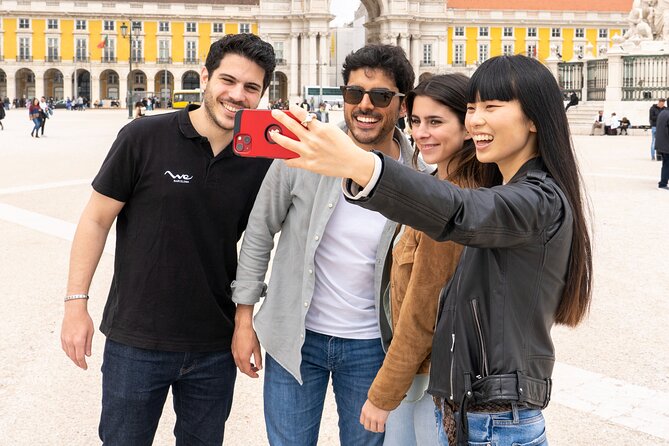 Lisbon Walking Tour: Belém Neighborhood, Tram & Boat Ride - Guides, group size, and the small extras that help