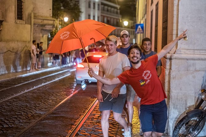 Lisbon Wild Pub Crawl - Meeting point and timing: how to start without stress