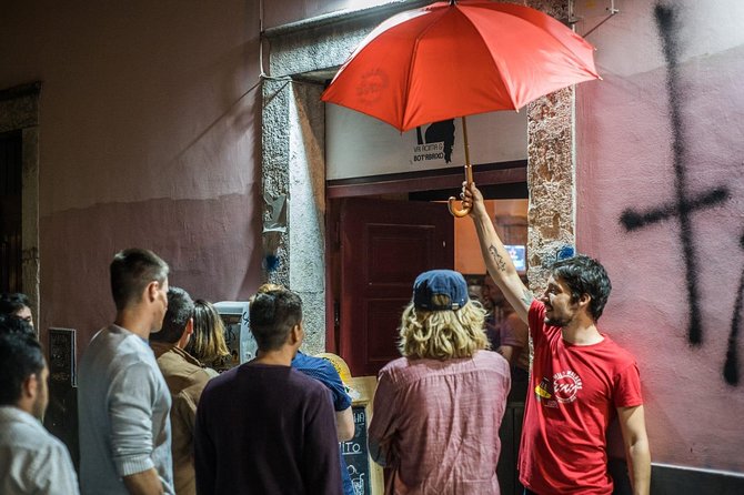 Lisbon Wild Pub Crawl - The final club: VIP entry and the stay-with-the-group rule