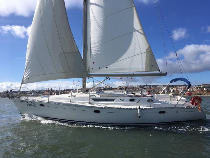 Lisbon: Yacht Sailing Tour With Portuguese Wine and History - Key points to know before you sail