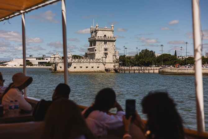 Lisbon Yellow Boat River Hop-On Hop-Off Tour - On-board experience: what the commentary and seating really feel like