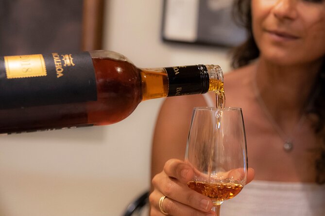 Lisbon's authentic Food and Wine tour with a Winemaker - How the timing, walking, and group size play out