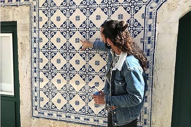 Lisbon's Kickstart Tour with a Local - Mouraria: Moorish quarter streets and Fado’s origin story