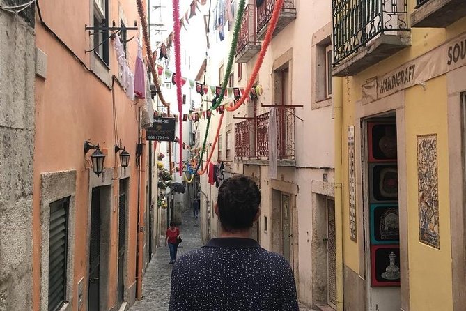Lisbon's Kickstart Tour with a Local - Miradouro Chão do Loureiro: a quick view that sets the tone