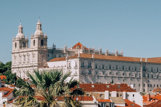 Lisbon's Old Town Private Tuk Tuk Tour (1 Hour and 30 Minutes) - Key highlights worth planning for