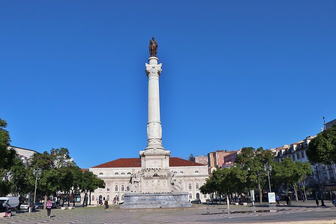 Lisbon´s Private Walking Sightseeing Tour - Miradouro de Santa Luzia: Alfama’s Edge From a Gorgeous Balcony
