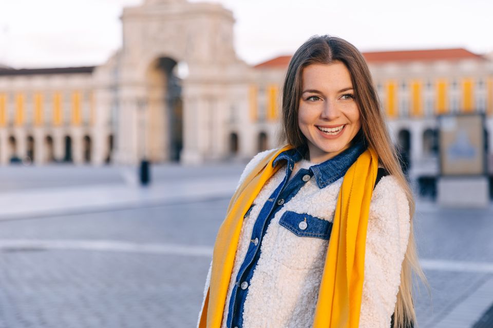 Loving Lisbon: Capture Your Memories with a Photoshoot! - Praça do Comércio: Why This Square Works So Well for Photos