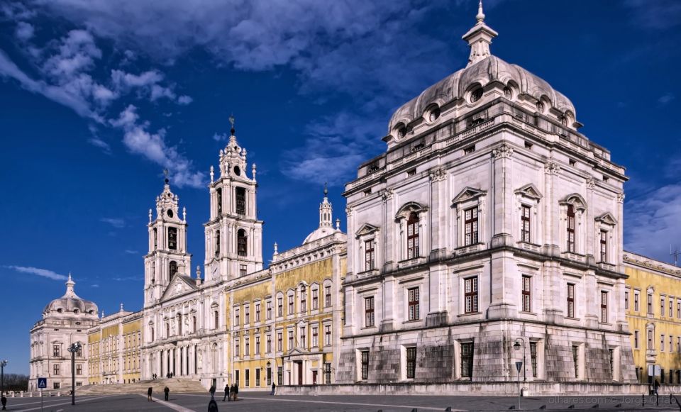Mafra Convent, Queluz Palace & Ericeira Tour from Lisbon - Who this tour is best for