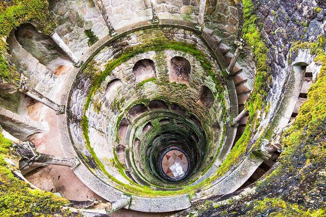 Medieval Vila de Sintra Tour from Lisbon in Mercedes de Luxo - The Not-Fully-Guided Format: Freedom With One Catch