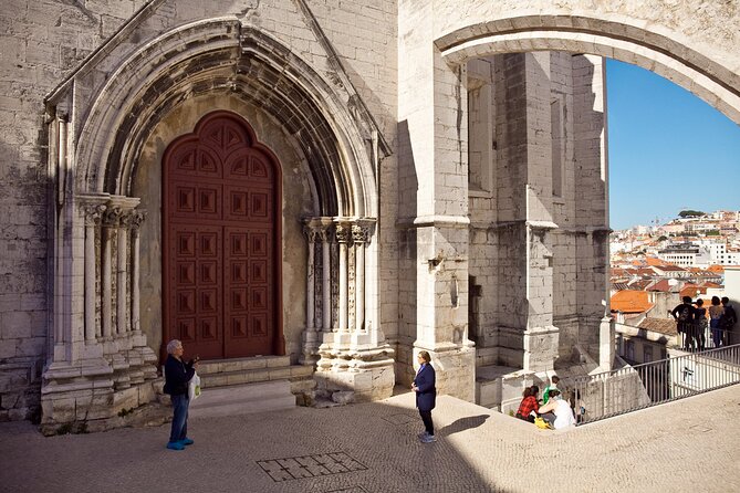 Mon Ami Burguês - Lisbon City Center Private Tuk Tuk Tour - Igreja do Carmo and the Fast Start to Lisbon’s Big-Sight Moments