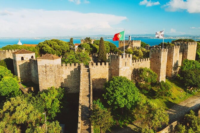 Morning Lisbon Sanctuary of Christ the King,Castelo &Belem Tower - Rossio Square and Rua Augusta Arc: the classic walk through old Lisbon