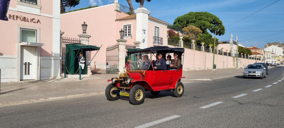 Nostalgic Lisbon Tuk Tuk Tour: Hidden Gems - Jerónimos Monastery: Manueline architecture in a tour-sized dose