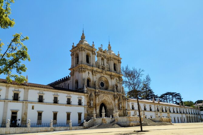 Óbidos Nazaré Alcobaça Batalha and Fátima Tour - Route at a Glance: Five Stops, One Smooth Day