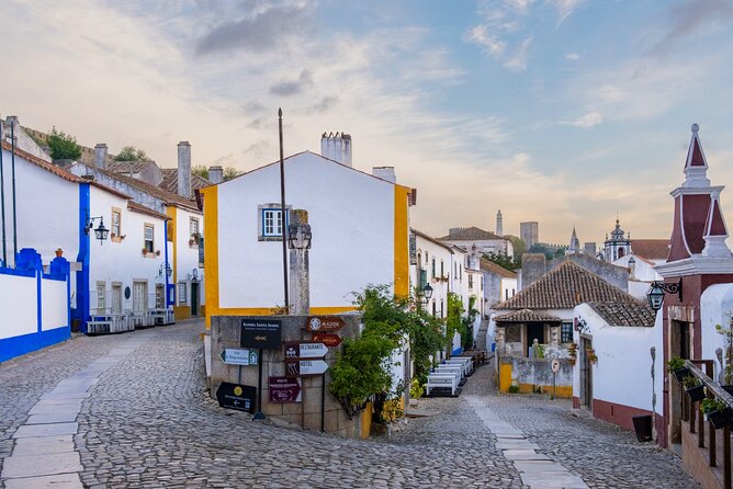 Óbidos Scavenger Hunt and Sights Self-Guided Tour - Timing, route pace, and smart breaks in Óbidos