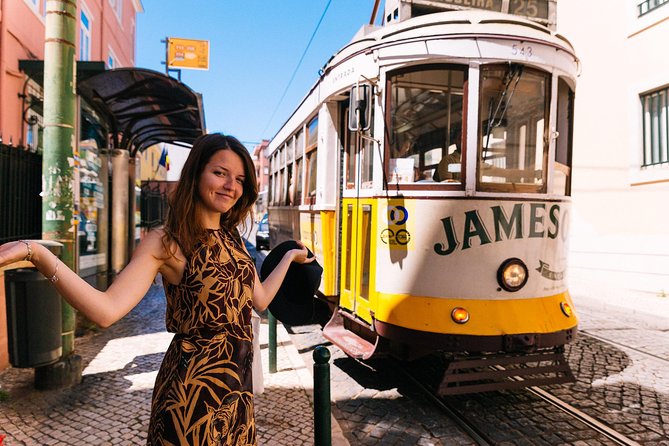 Off the Beaten Track in Lisbon: Lapa Private Tour - Key Things I’d Watch For