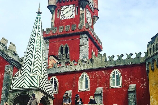 Palace Penna entrance included, Sintra, Cascais, Cabo Roca, private - The guide-led difference: pacing, explanations, and flexibility