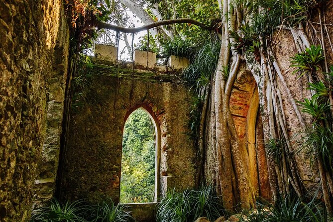 Park and Palace of Monserrate - What the Gardens and Monastery Area Feel Like