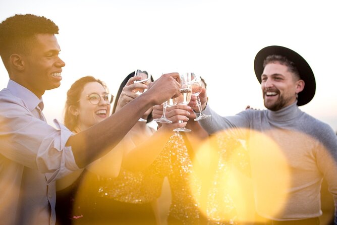 Party on board 2-hour cruise with DJ and open bar - Passing the 25 de Abril Bridge for a quick Lisbon icon hit