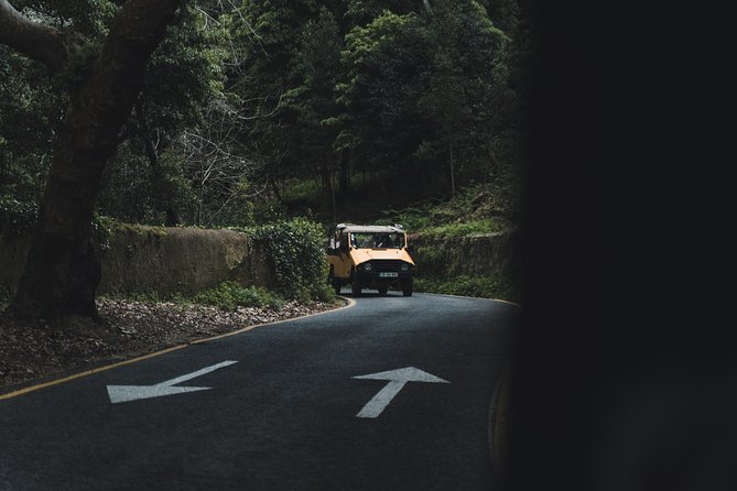 Pena Palace Jeep Safari - Stop 2 at Santuario da Peninha: 20 minutes for the big Sintra views