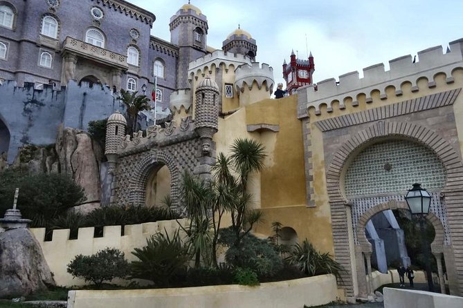 Pena Palace, Regaleira,Cascais Private Tour All Tickets Included - Sintra Town Center: Free Time to Breathe and Handle Lunch