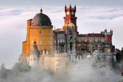 Pena Palace, Regaleira,Cascais Private Tour All Tickets Included - Pena Palace: First-Slot Entry, Guided Walkthrough, and Time to Look
