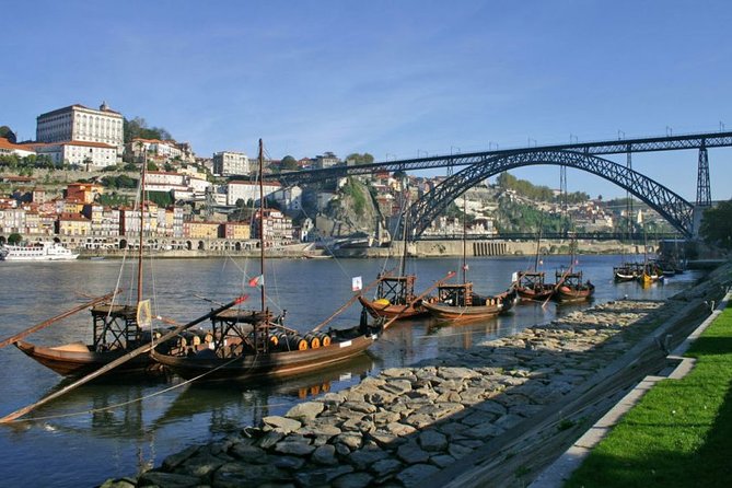 Porto and its charms - Tour from Lisbon - Douro River time: cruise option and Cais da Ribeira lunch views