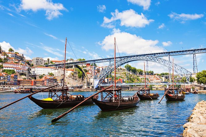 Porto Private Tour from Lisbon with Douro Cruise and Wine Tasting - Douro Marina and the Rabelo Cruise: Gaia Views Without the Guesswork