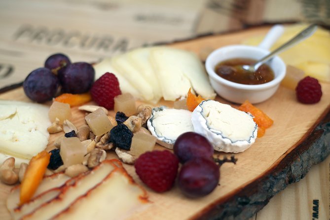 Premium Lisbon Port Wine and Tapas Tasting - Key points to know before you go