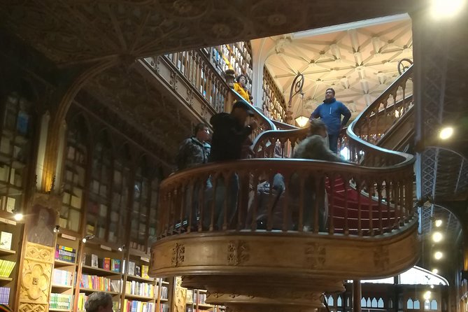 Premium Porto Private Day Trip from Lisbon with Local Guide - Casa Kopke and Port wine: free entry, pay for what you order