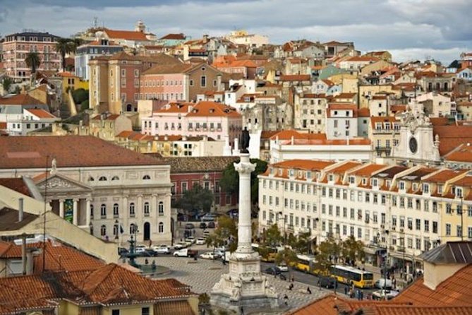 Private 4-hour city tour of Lisbon with driver & official guide w/ Hotel pick up - Castelo de S. Jorge: fort walls and Tagus panoramas