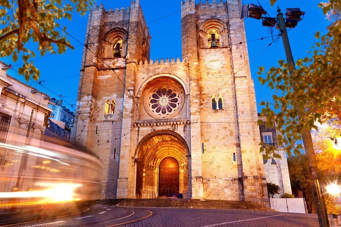 Private 4-Hour Lisbon City Highlights Tour by Tuktuk - Belém in one half-day: monuments, MAAT, and the riverfront mindset