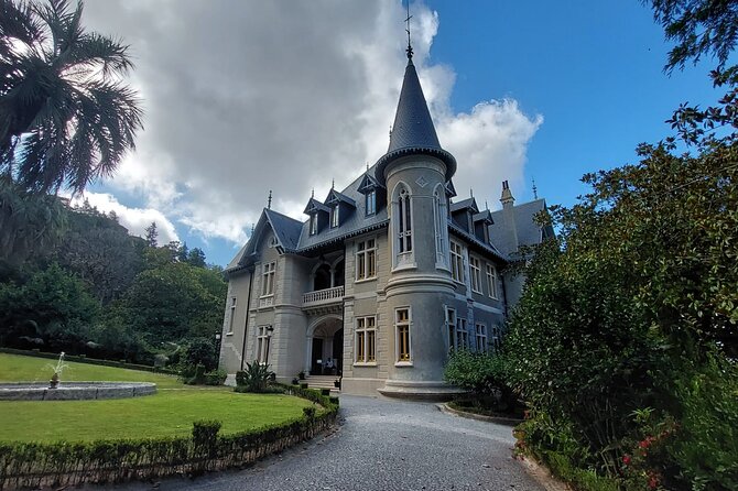 Private Adventure Tuk-Tuk,Sintra and Cascais, full day - Quinta da Regaleira and Palácio de Seteais: legend + photo-friendly stops