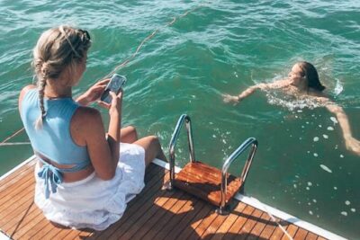 Private Beach Tour on a Luxury Sailing Boat in Lisbon - Paço de Arcos and Praia Nova: your first taste of the coast