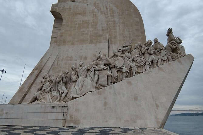 Private Belem tour with tram and the new Quake Museum - Belém Tower: the final UNESCO photo with real fortress energy
