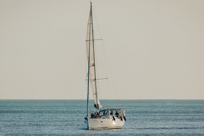 Private Boat Tour in Lisbon - Meeting at Doca de Alcântara: Easy Start, Real-World Timing