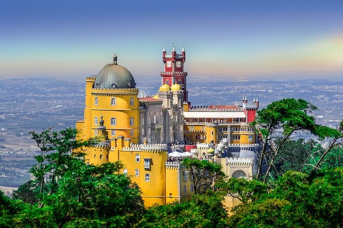 Private Car Tour to Pena Palace and National Park - Starting at National Palace of Sintra: quick orientation and photo time