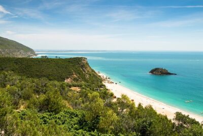 Private Day Tour Arrabida, Sesimbra & wine tastings from Lisbon - Sesimbra: seaside town time with real food-energy