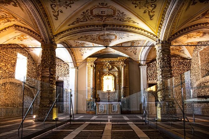Private Évora Tour With Wine Experience and Wine Tasting - Why Évora + an Alentejo wine stop is a smart 8-hour plan